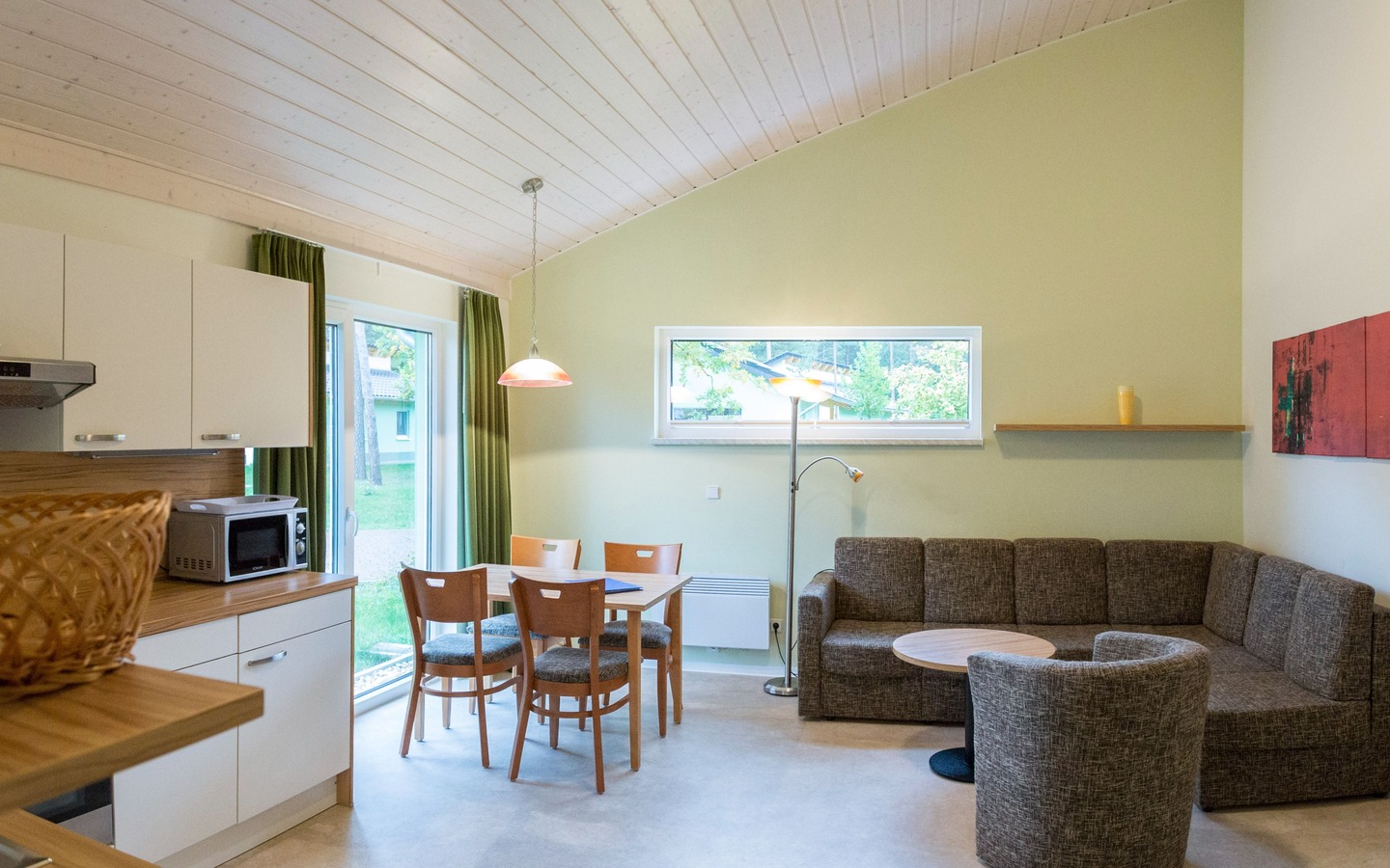 e9e067ab-232c-4e32-be3d-3fcc60b7caca