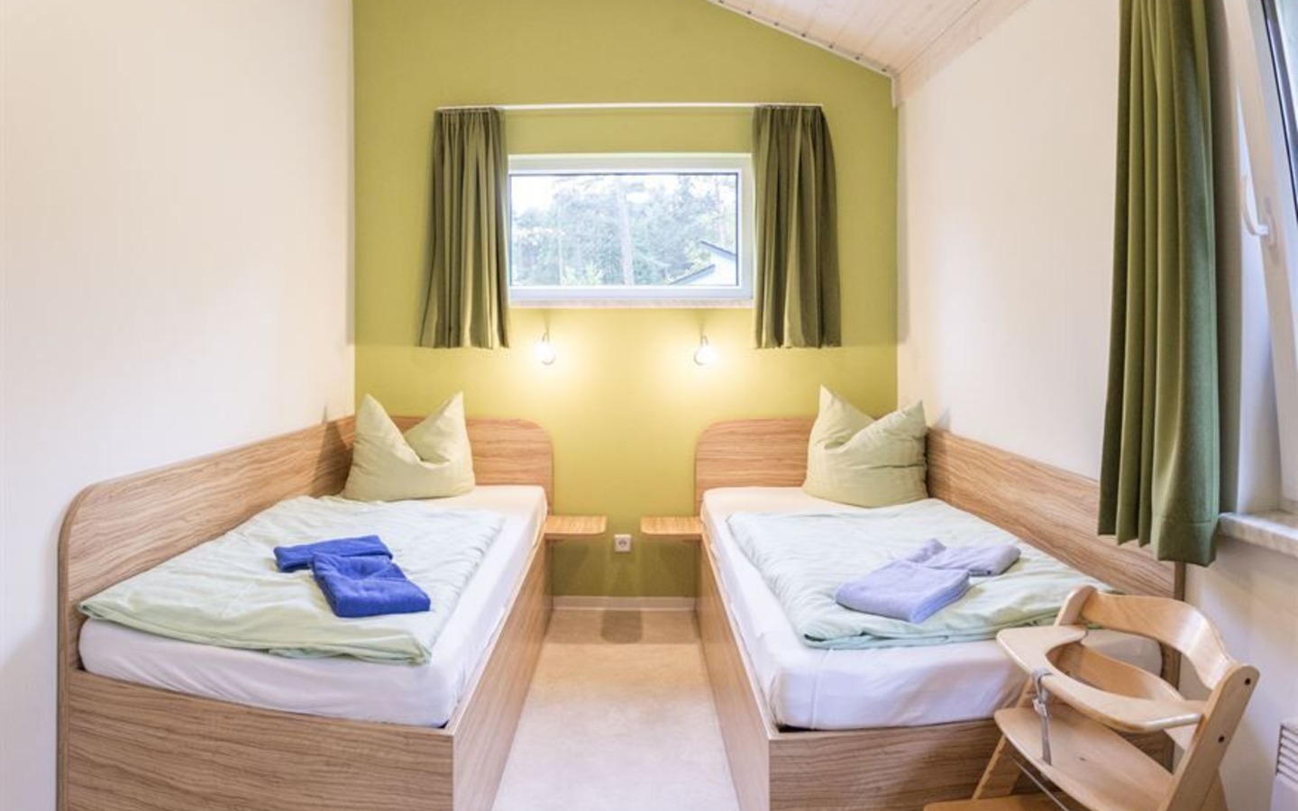 36eab5b8-ac26-418f-883c-63f1b3a23a2f