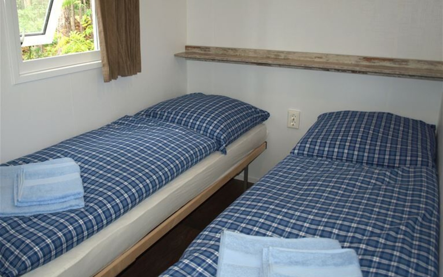 e0c1ba81-d5da-4926-8376-d77aacf31e17