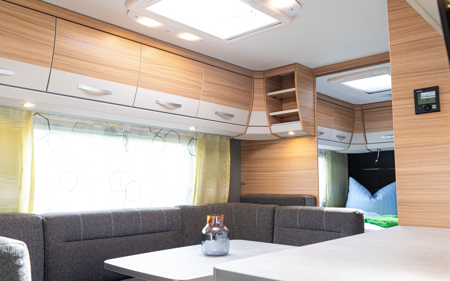 94db1ed3-ab3e-4d07-9338-7caf9282e87f