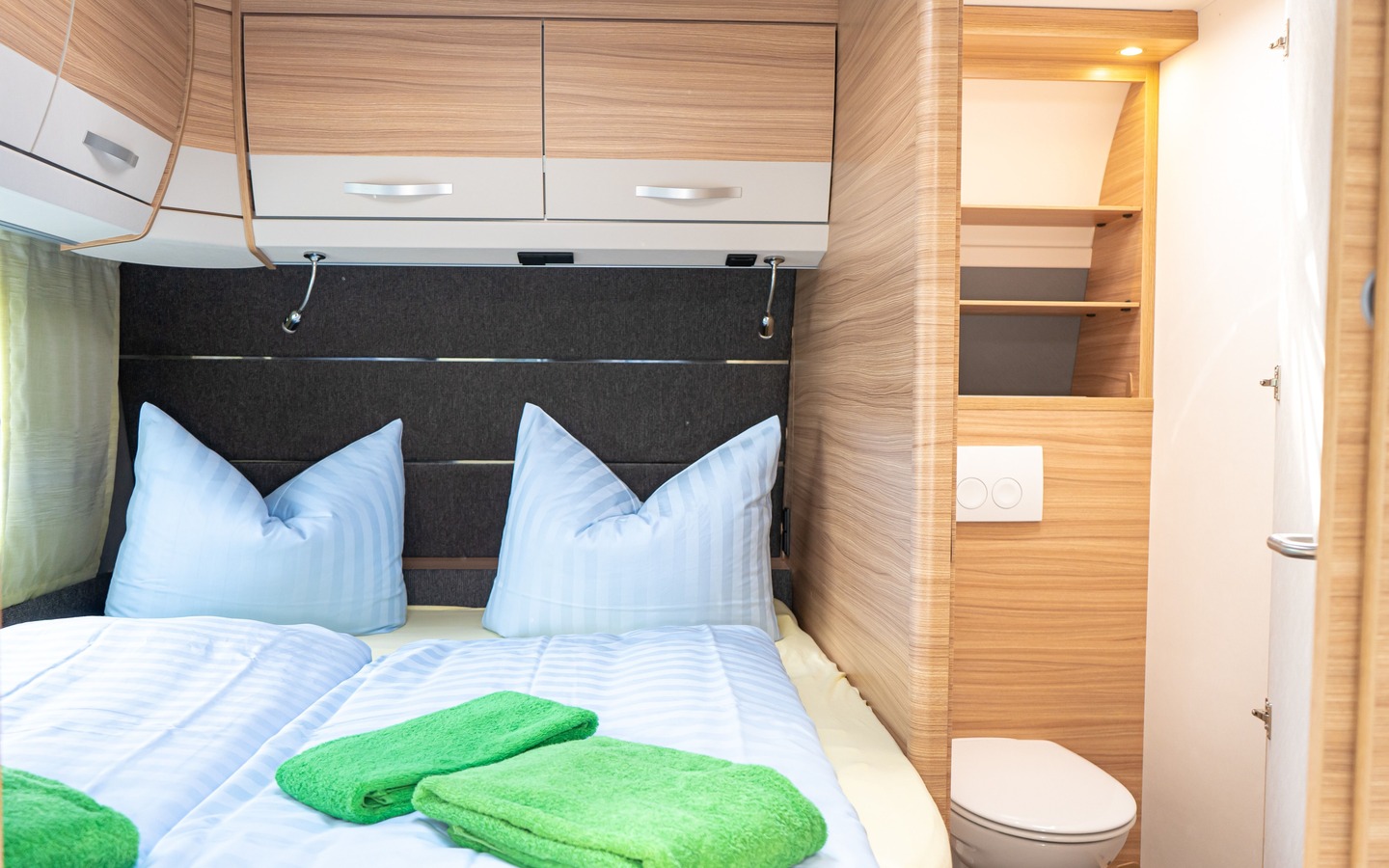 bdef1cdb-d73b-4e85-b0b3-9fd4ab4ddf71