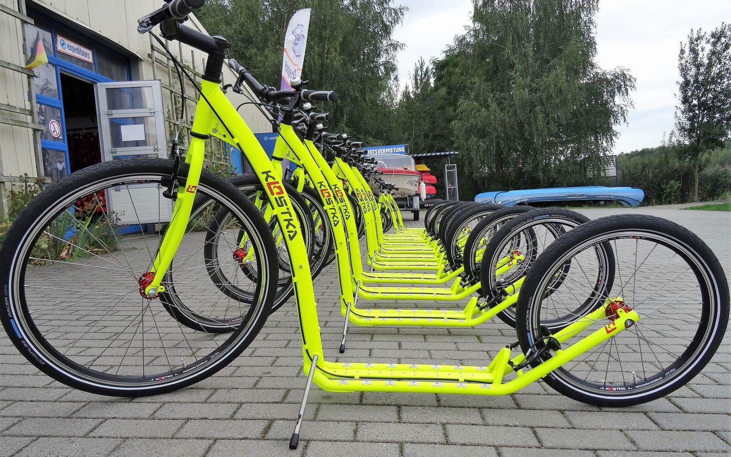 Tretrollervermietung, Foto: Manuela Zahn, Lizenz: Manuela Zahn