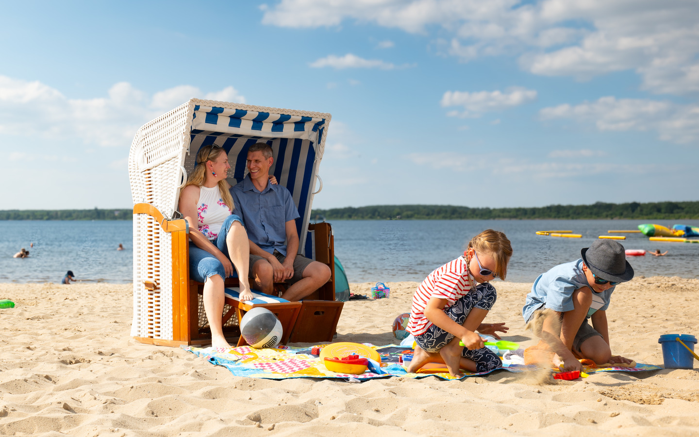 Strandtag am Seestrand Großkoschen, Foto: Glücksfoto GbR - Rico Schwarze