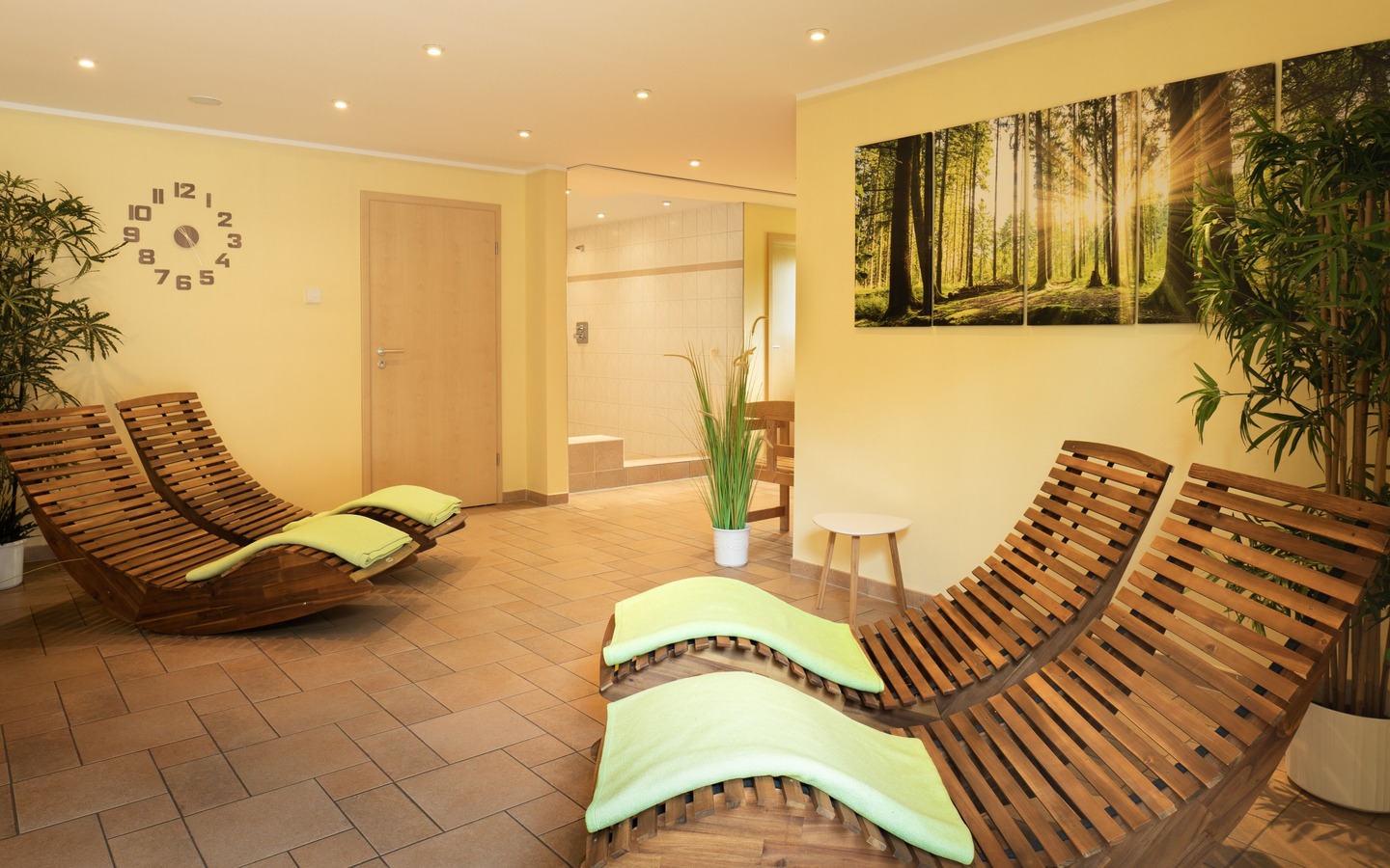 6d5bc895-1ad5-4ff9-9cf7-615c9e629778