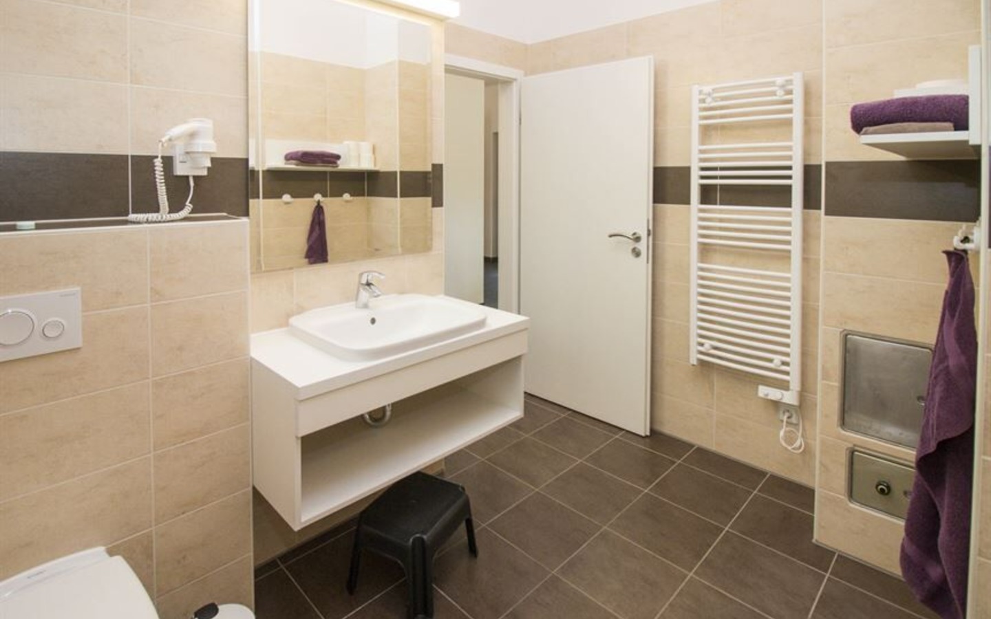 56a64750-0f27-4f19-af02-a7bb169b7c3b