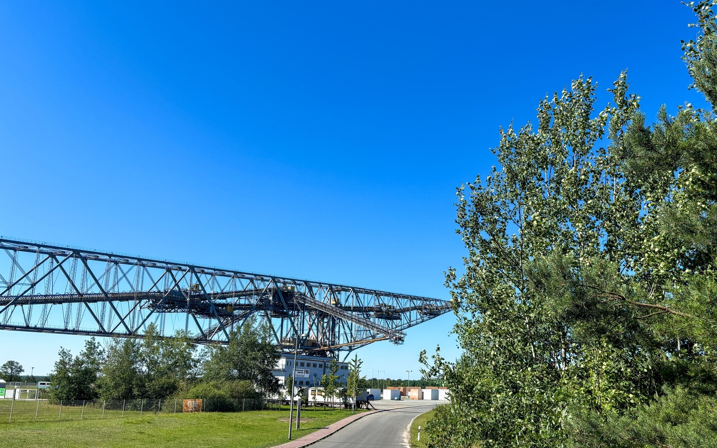 a876d891-f090-4a3f-874e-9dc06a2d1ae9