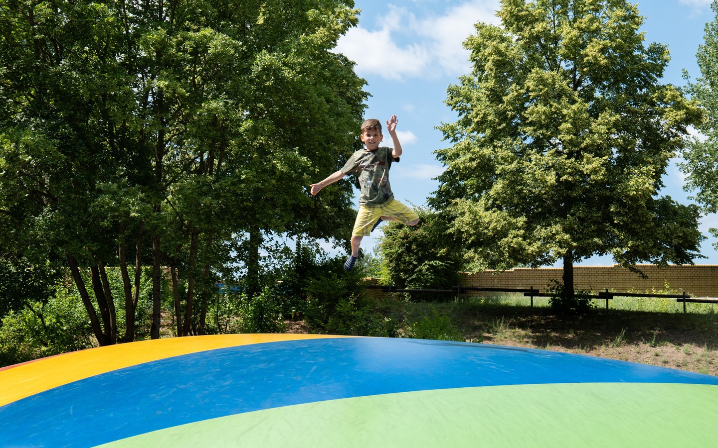 aa1d1bfe-9513-4ab0-8853-c36c384368b2