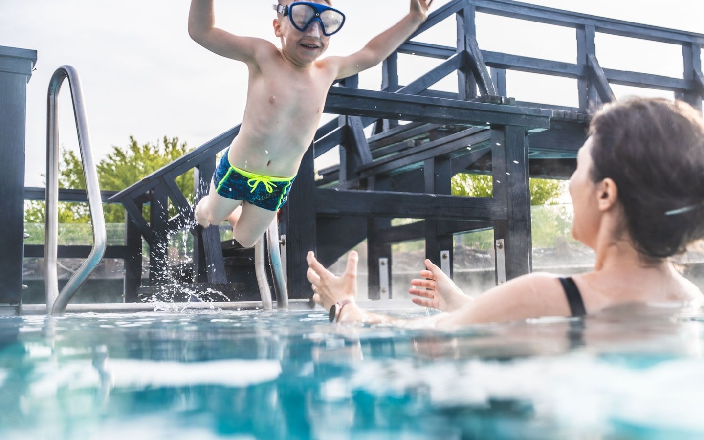 323dc39f-d7b5-4f00-8113-6fe5383fbf7d