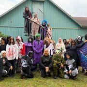 Parkgefl&uuml;ster 2025 - Gruppenbild Akteure, Foto: Julia Kussatz